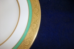 ROYAL WORCESTER 3353 GREEN- LUNCH  PLATE    .....   https://www.jaapiesfinechinastore.com