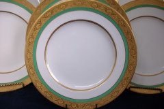 ROYAL WORCESTER 3353 GREEN- LUNCH  PLATE    .....   http://jaapiesfinechinastore.com