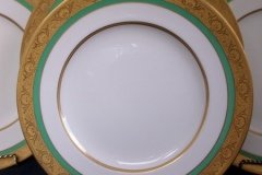 ROYAL WORCESTER 3353 GREEN- LUNCH  PLATE    .....   http://jaapiesfinechinastore.com
