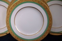 ROYAL WORCESTER 3353 GREEN- LUNCH  PLATE    .....   http://jaapiesfinechinastore.com
