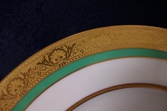 ROYAL WORCESTER 3353 GREEN- LUNCH  PLATE    .....   https://www.jaapiesfinechinastore.com