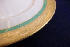 ROYAL WORCESTER 3353 GREEN- LUNCH  PLATE    .....   http://jaapiesfinechinastore.com