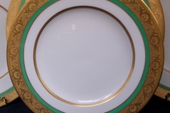 ROYAL WORCESTER 3353 GREEN- SALAD  PLATE    .....   https://www.jaapiesfinechinastore.com