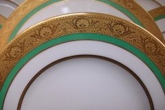 ROYAL WORCESTER 3353 GREEN- SALAD  PLATE    .....   http://jaapiesfinechinastore.com