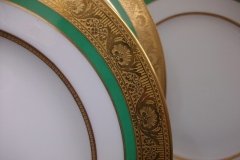 ROYAL WORCESTER 3353 GREEN- SALAD  PLATE    .....   http://jaapiesfinechinastore.com