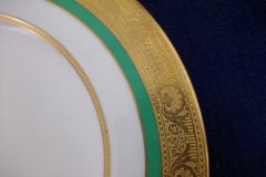 ROYAL WORCESTER 3353 GREEN- SALAD  PLATE    .....   http://jaapiesfinechinastore.com
