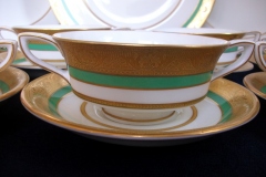 ROYAL WORCESTER 3353 GREEN- SOUP BOWL  &  SAUCER    .....   https://www.jaapiesfinechinastore.com