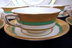 ROYAL WORCESTER 3353 GREEN- SOUP BOWL  &  SAUCER    .....   http://jaapiesfinechinastore.com