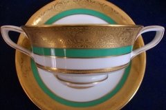 ROYAL WORCESTER 3353 GREEN- SOUP BOWL  &  SAUCER    .....   http://jaapiesfinechinastore.com