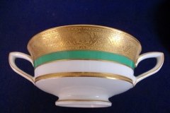 ROYAL WORCESTER 3353 GREEN- SOUP BOWL  &  SAUCER    .....   http://jaapiesfinechinastore.com