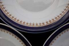 ROYAL WORCESTER COBALT 3898- BERRY BOWL  .....  https://www.jaapiesfinechinastore.com