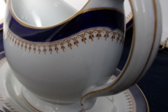 ROYAL WORCESTER COBALT 5786-  GRAVY BOAT #2  .....  https://www.jaapiesfinechinastore.com