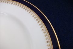 ROYAL WORCESTER COBALT 5488- LUNCHEON PLATE 9 1/8"  .....  http://jaapiesfinechinastore.com