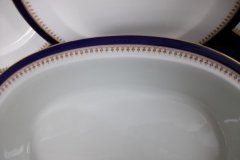 ROYAL WORCESTER COBALT 5786- OVAL SERVING BOWL 12 3/8"  .....  http://jaapiesfinechinastore.com
