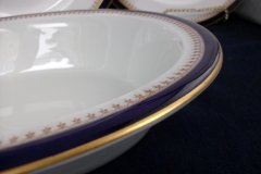 ROYAL WORCESTER COBALT 5786- OVAL SERVING BOWL 12 3/8"  .....  http://jaapiesfinechinastore.com