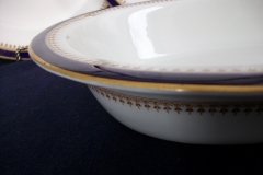 ROYAL WORCESTER COBALT 5786- OVAL SERVING BOWL 12 3/8"  .....  http://jaapiesfinechinastore.com