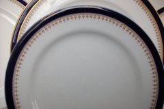 ROYAL WORCESTER COBALT 5786- SALAD PLATE  8"  .....  http://jaapiesfinechinastore.com