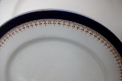 ROYAL WORCESTER COBALT 5786- SALAD PLATE  8"  .....  http://jaapiesfinechinastore.com