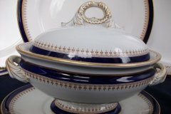ROYAL WORCESTER COBALT 5786- SAUCE TUREEN #1  .....  http://jaapiesfinechinastore.com