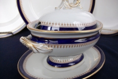 ROYAL WORCESTER COBALT 5786- SAUCE TUREEN #1  .....  https://www.jaapiesfinechinastore.com