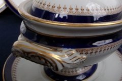 ROYAL WORCESTER COBALT 5786- SAUCE TUREEN #1  .....  http://jaapiesfinechinastore.com
