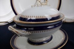 ROYAL WORCESTER COBALT 5786- SAUCE TUREEN #2  .....  http://jaapiesfinechinastore.com