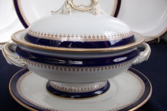 ROYAL WORCESTER COBALT 5786- SAUCE TUREEN #2  .....  https://www.jaapiesfinechinastore.com