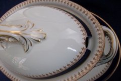 ROYAL WORCESTER COBALT 5786- SAUCE TUREEN #2  .....  http://jaapiesfinechinastore.com