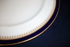 ROYAL WORCESTER COBALT 5488- DINNER PLATE 10 3/8"   .....  http://jaapiesfinechinastore.com