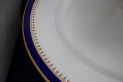 ROYAL WORCESTER COBALT 5488- SERVING PLATTER  21 1/2"  .....  https://www.jaapiesfinechinastore.com