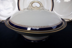 ROYAL WORCESTER COBALT 5786- COVERED FOOTED SERVING BOWL  .....  https://www.jaapiesfinechinastore.com