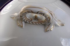 ROYAL WORCESTER COBALT 5786- COVERED FOOTED SERVING BOWL  .....  http://jaapiesfinechinastore.com