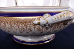ROYAL WORCESTER (ROYAL CHINA WORKS-GRAINGER) COBALT 3224- SERVING BOWL- NO LID  .....  http://jaapiesfinechinastore.com