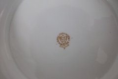 ROYAL WORCESTER (ROYAL CHINA WORKS-GRAINGER) COBALT 3224- SERVING BOWL- NO LID  .....  http://jaapiesfinechinastore.com