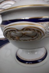 ROYAL WORCESTER COBALT 5786- SOUP TUREEN  .....  http://jaapiesfinechinastore.com