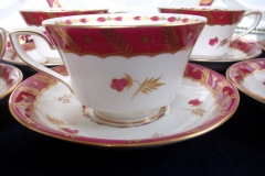 ROYAL WORCESTER GEORGIAN RED- CUP & SAUCER   .....  https://www.jaapiesfinechinastore.com