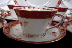 ROYAL WORCESTER GEORGIAN RED- CUP & SAUCER   .....  https://www.jaapiesfinechinastore.com