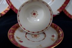 ROYAL WORCESTER GEORGIAN RED- CUP & SAUCER   .....  http://jaapiesfinechinastore.com