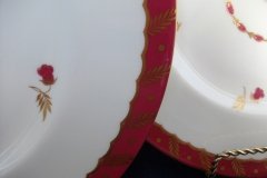 ROYAL WORCESTER GEORGIAN RED- DINNER  PLATE   .....  http://jaapiesfinechinastore.com
