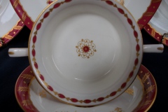 ROYAL WORCESTER GEORGIAN RED- SOUP BOWL & SAUCER   .....  https://www.jaapiesfinechinastore.com