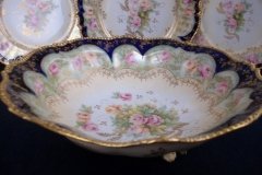 RS PRUSSIA VIERSA ROSES/COBALT- FOOTED BOWL #1   .....   http://jaapiesfinechinastore.com