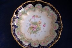 RS PRUSSIA VIERSA ROSES/COBALT- FOOTED BOWL #2   .....   http://jaapiesfinechinastore.com