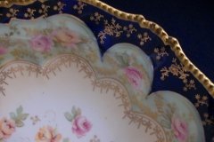 RS PRUSSIA VIERSA ROSES/COBALT- FOOTED BOWL #2   .....   http://jaapiesfinechinastore.com