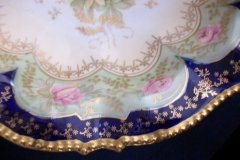 RS PRUSSIA VIERSA ROSES/COBALT- FOOTED BOWL #2   .....   http://jaapiesfinechinastore.com