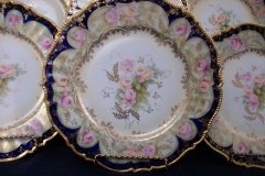 RS PRUSSIA VIERSA ROSES/COBALT-  LUNCH PLATE   .....   http://jaapiesfinechinastore.com