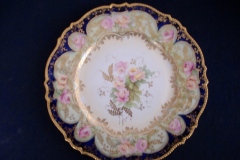 RS PRUSSIA VIERSA ROSES/COBALT-  LUNCH PLATE   .....   https://www.jaapiesfinechinastore.com