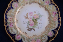 RS PRUSSIA VIERSA ROSES/COBALT-  LUNCH PLATE   .....   https://www.jaapiesfinechinastore.com