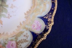 RS PRUSSIA VIERSA ROSES/COBALT-  LUNCH PLATE   .....   http://jaapiesfinechinastore.com