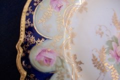 RS PRUSSIA VIERSA ROSES/COBALT-  LUNCH PLATE   .....   http://jaapiesfinechinastore.com
