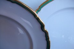 SPODE #Y939 GREEN & GOLD TRIM-  MEDIUM PLATTER  13  1/4"  ..... http://jaapiesfinechinastore.com